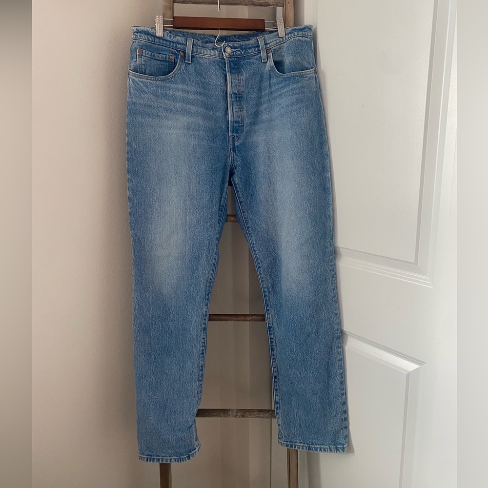 Levi’s - 501 Original Fit Straight Leg Jeans / Color: Hollow Days - Size 34x32 - Picture 9 of 13
